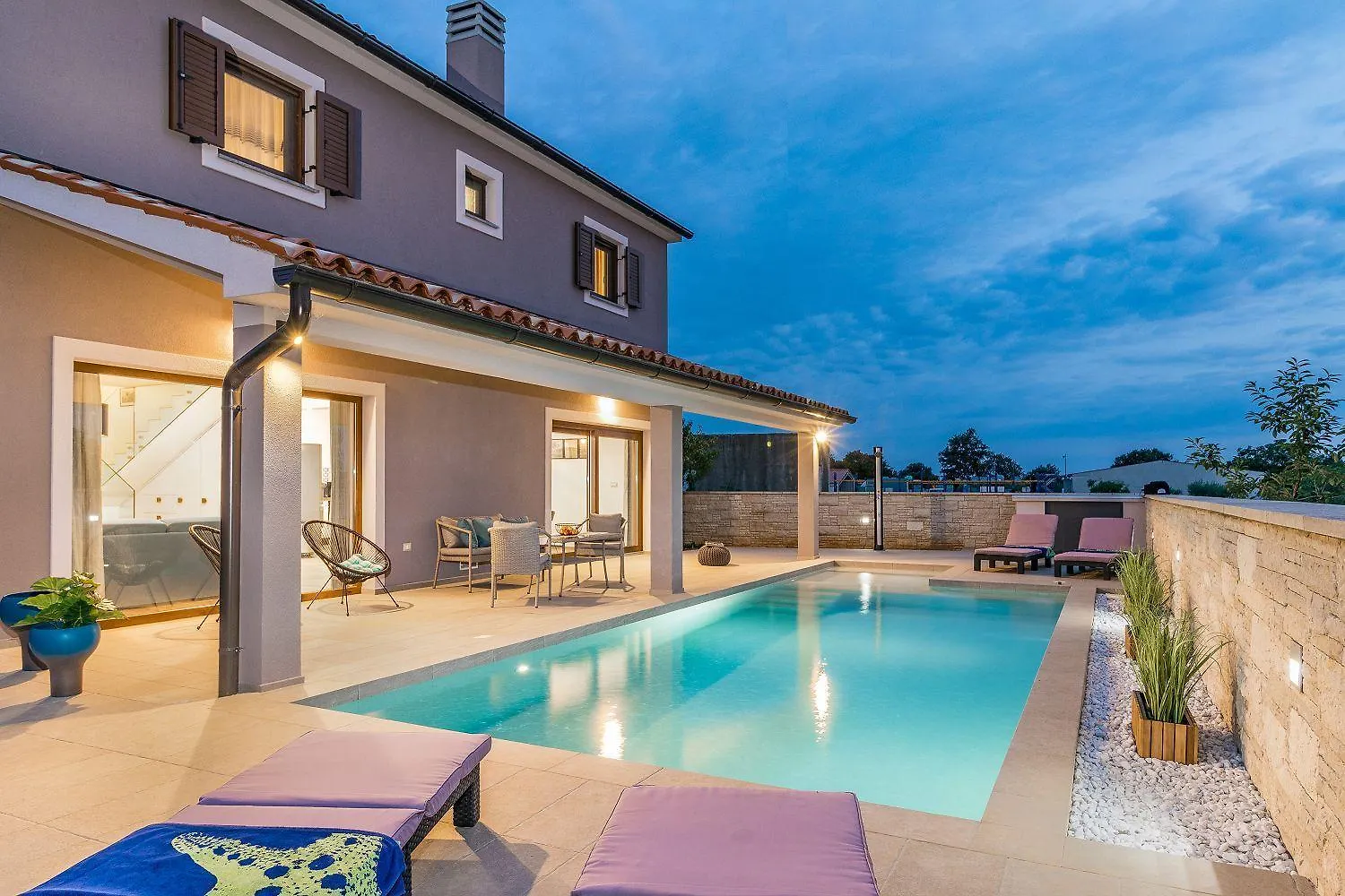 Villa Mit Privatem Pool, Wlan, Klima Und Baeder En Suite Pula Holiday home
