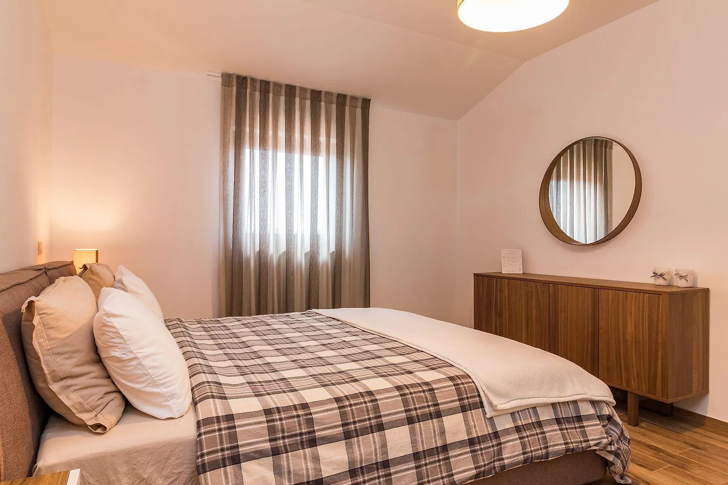 Villa Mit Privatem Pool, Wlan, Klima Und Baeder En Suite Pula 0*,