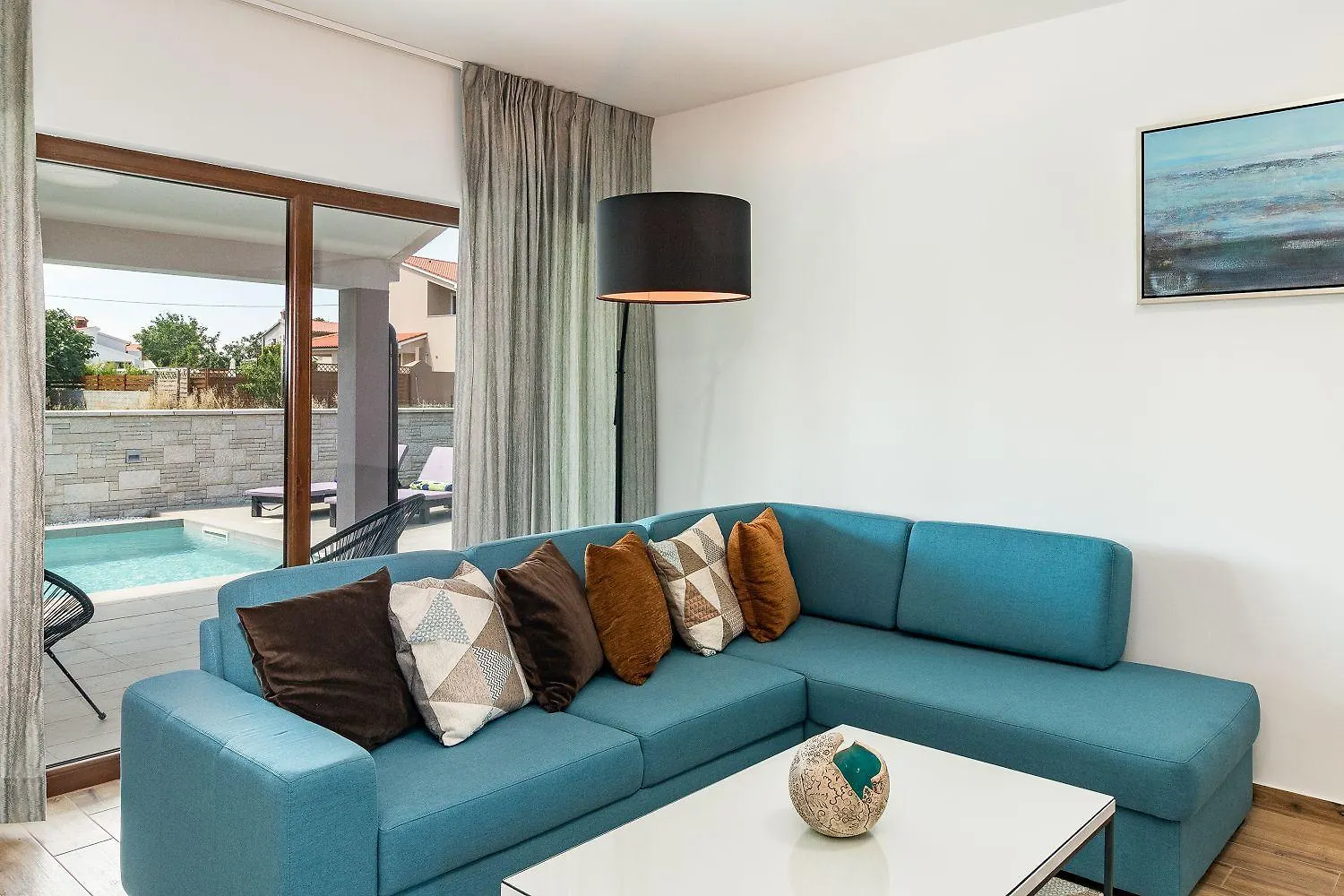 Holiday home Villa Mit Privatem Pool, Wlan, Klima Und Baeder En Suite Pula
